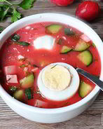 Холодный борщ с маринованной свеклой