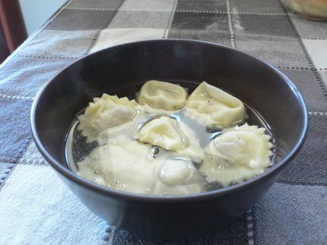 Рецепт анолини в бульоне по-пьячентски