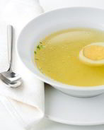 Ароматный куриный бульон