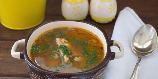 Диетический суп на курином бульоне