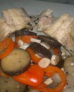 Сом в мятном бульоне и фасоль с овощами