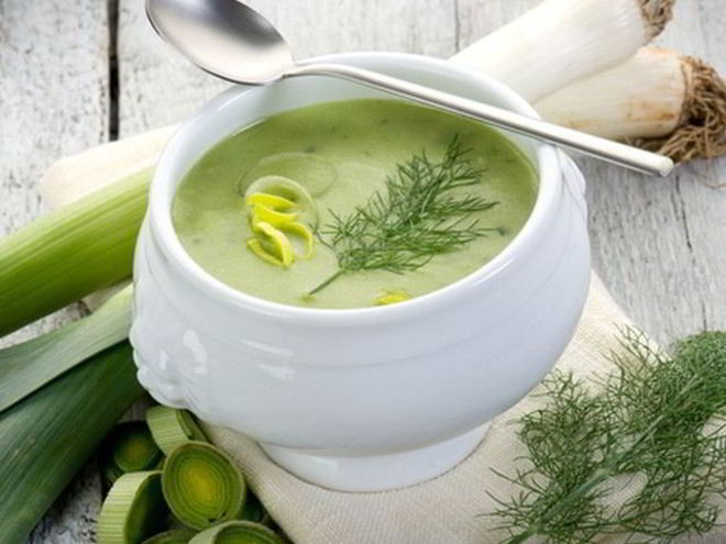 Рецепт белого гаспачо с пореем