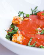 Гаспачо с крабовыми палочками