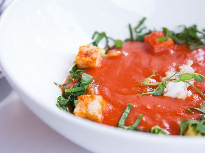 Рецепт гаспачо с крабовыми палочками