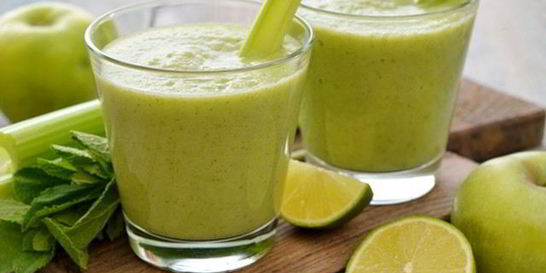 Гаспачо с яблоком