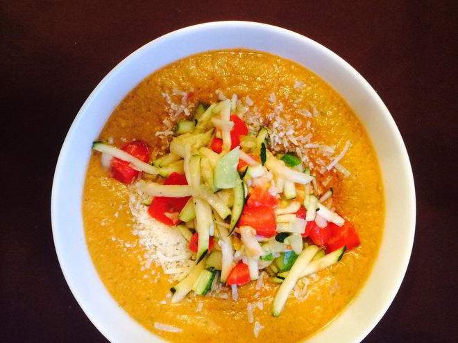 Рецепт гаспачо с заправкой из цукини