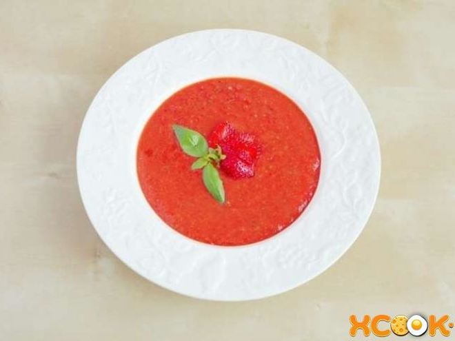 Рецепт холодного клубничного гаспачо