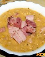 Гороховый суп с копченой грудинкой