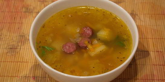 Гороховый суп с охотничими колбасками