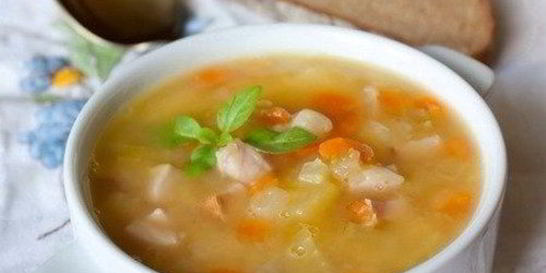 Гороховый суп с ветчиной по-домашнему