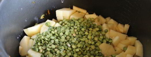 суп из зеленого гороха в мультиварке. Шаг 3