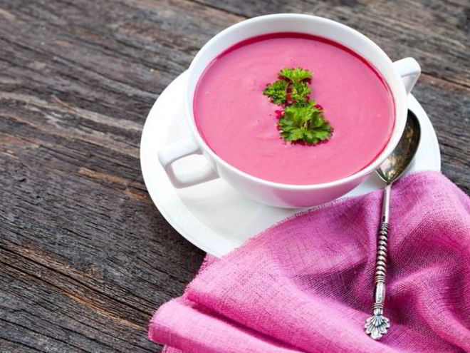 Рецепт холодника на курином бульоне из запеченной свеклы