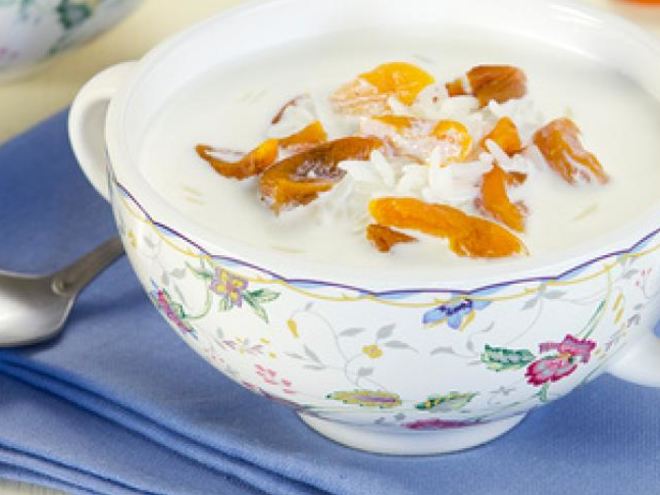 Рецепт холодного сливочного супа с рисом и курагой