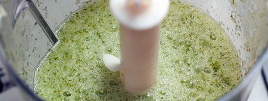 холодный суп из огурцов с креветками. Шаг 4