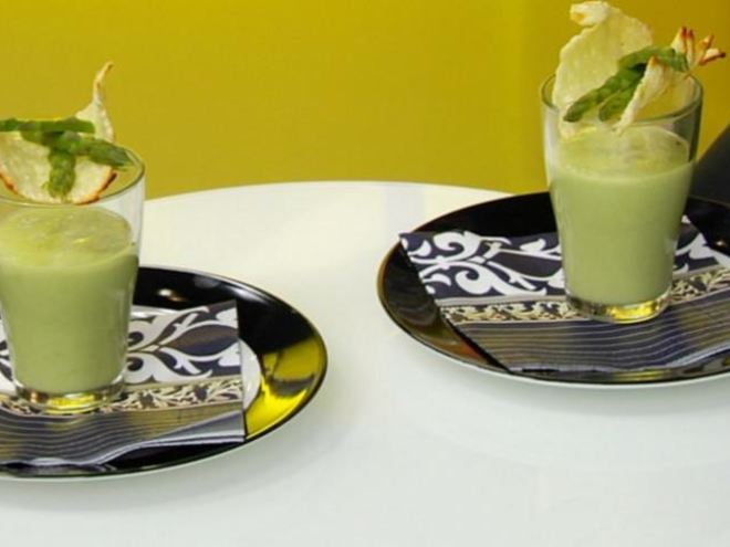 Рецепт холодного супа-пюре из спаржи и авокадо