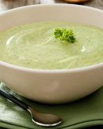 Холодный суп-пюре из цуккини и козьего сыра