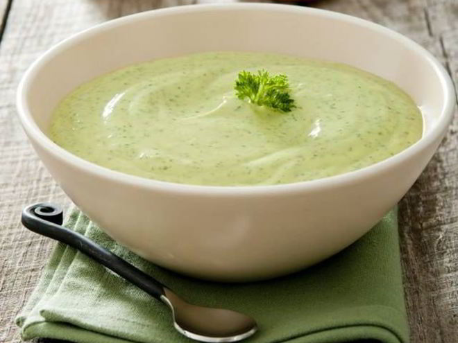 Рецепт холодного супа-пюре из цуккини и козьего сыра