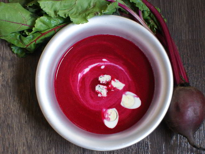 Рецепт холодного свекольного крема-супа с горгонзолой