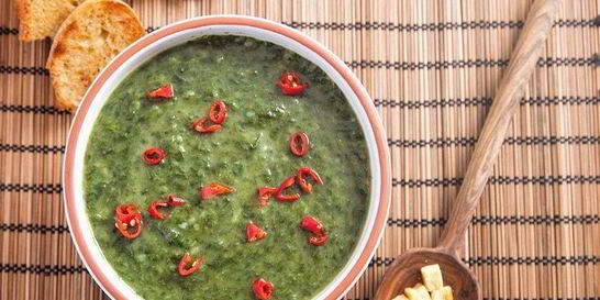 Холодный зеленый суп