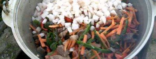 лагман в казане на костре. Шаг 8