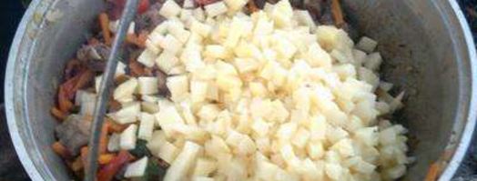 лагман в казане на костре. Шаг 10