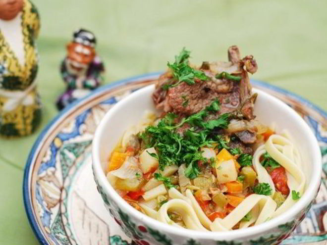 Рецепт вкусного лагмана с бараниной по-домашнему