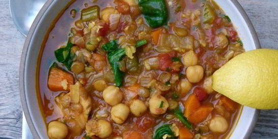 Марокканский суп с рисом, нутом и чечевицей