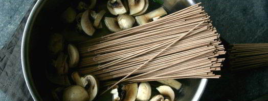 мисо суп с гречневой лапшой. Шаг 3