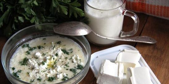Молочный рисовый суп с брынзой
