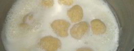 молочный суп с картофельными клецками. Шаг 4