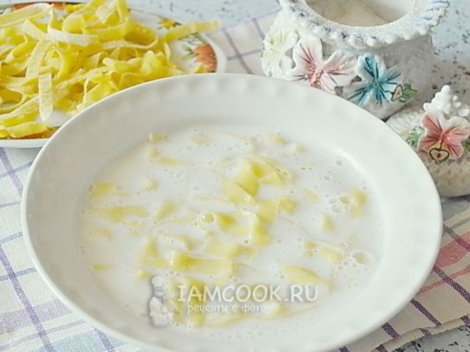 Рецепт молочного супа с лапшой