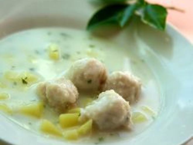 Рецепт молочного супа с рыбными фрикадельками
