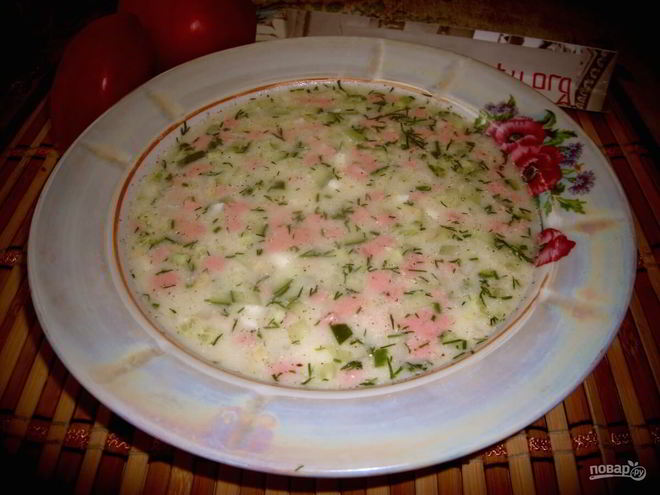 Рецепт окрошки классической с колбасой