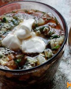 Окрошка на квасе с вареной колбасой