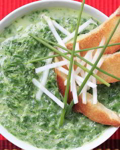 Окрошка по-армянски с гренками