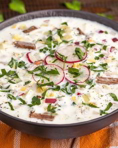 Окрошка с говядиной и таном