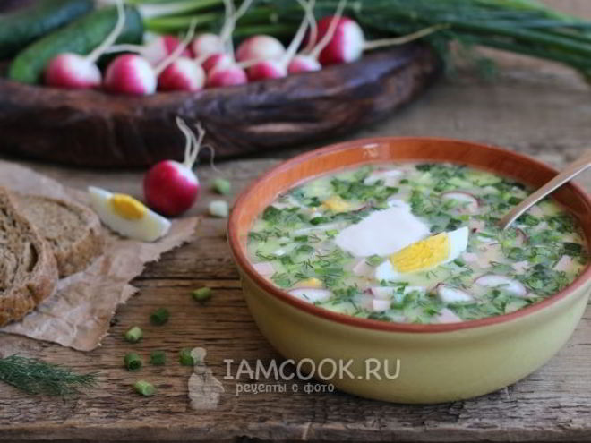 Рецепт окрошки с колбасой на сыворотке