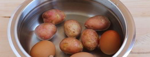 окрошка с колбасой на сыворотке. Шаг 5