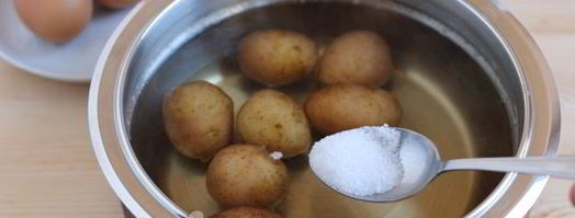 окрошка с колбасой на сыворотке. Шаг 7