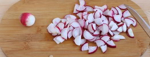 окрошка с колбасой на сыворотке. Шаг 9