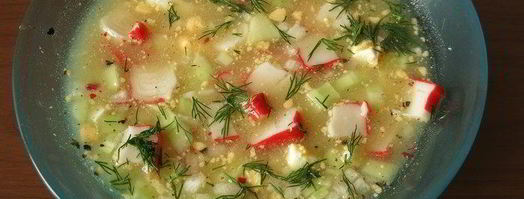 окрошка с крабовыми палочками. Шаг 6