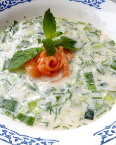 Окрошка с малосольной семгой