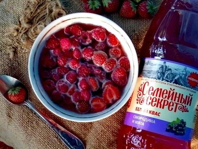 Рецепт ягодной окрошки