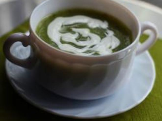 Рецепт овощного супа из цукини, кольраби и сельдерея