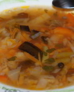 Овощной суп с грибами и баклажаном