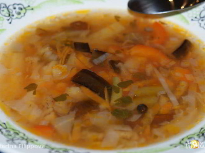Рецепт овощного супа с грибами и баклажаном