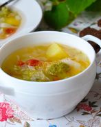 Овощной суп с капустой и пшеном