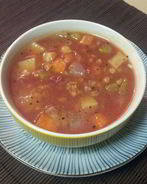 Овощной суп с зерном и фасолью