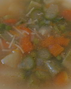 Овощной весенний суп с сыром