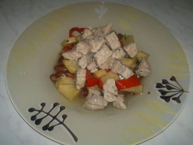 Рецепт бобовой похлебки со свиным окороком, сельдереем и сладким перцем